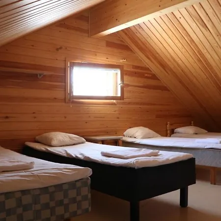 Youth Center Vasatokka