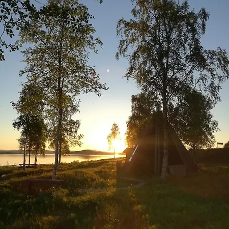 Youth Center Vasatokka 홀리데이파크 2*