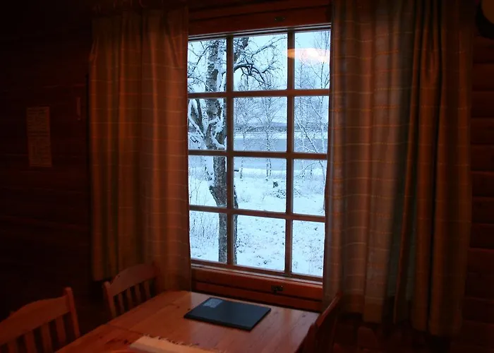 Youth Center Vasatokka